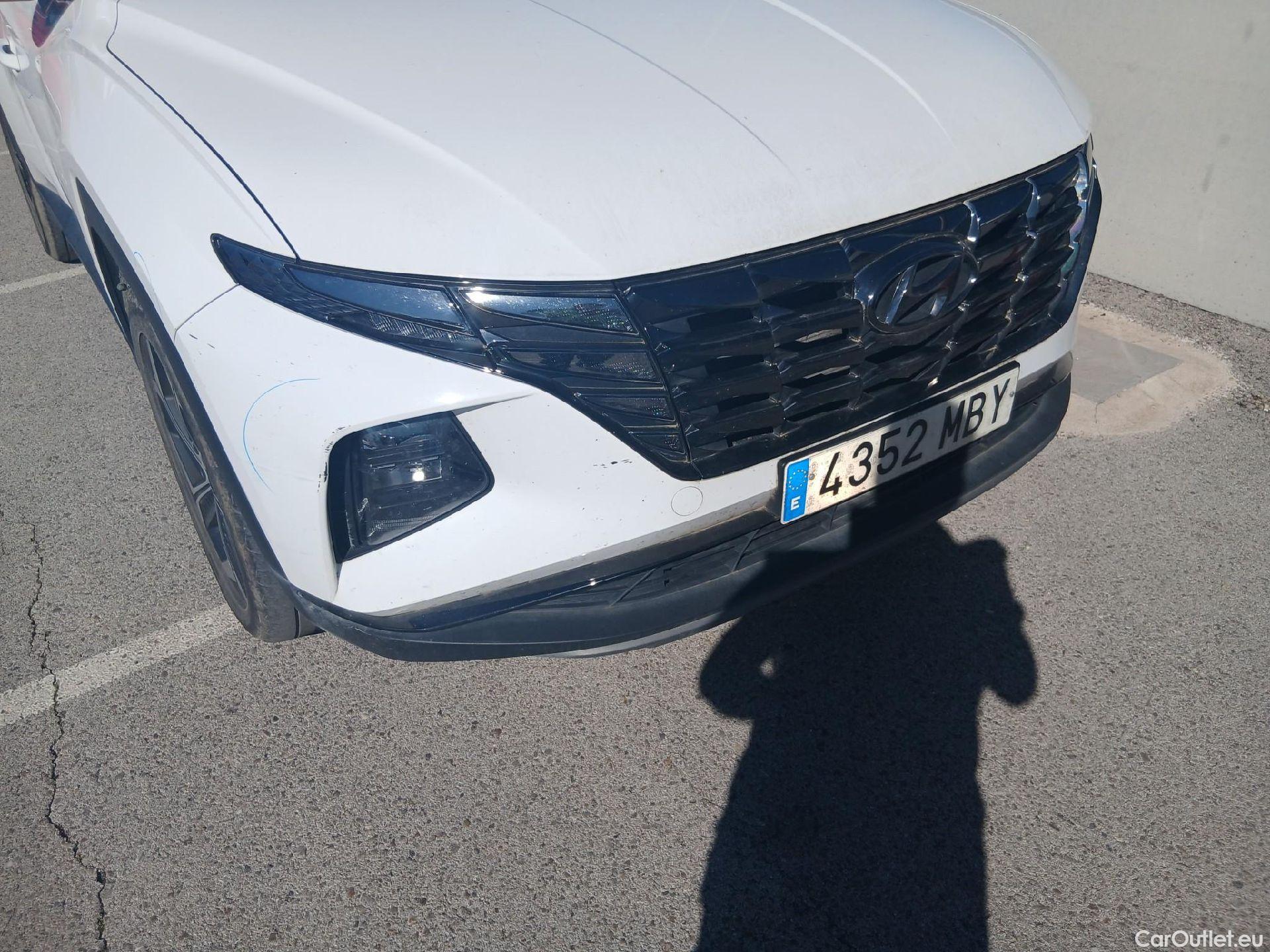  Hyundai  Tucson HYUNDAI  / 2020 / 5P / todoterreno 1.6 TGDI PHEV 195kW Maxx Auto 4X4 #4