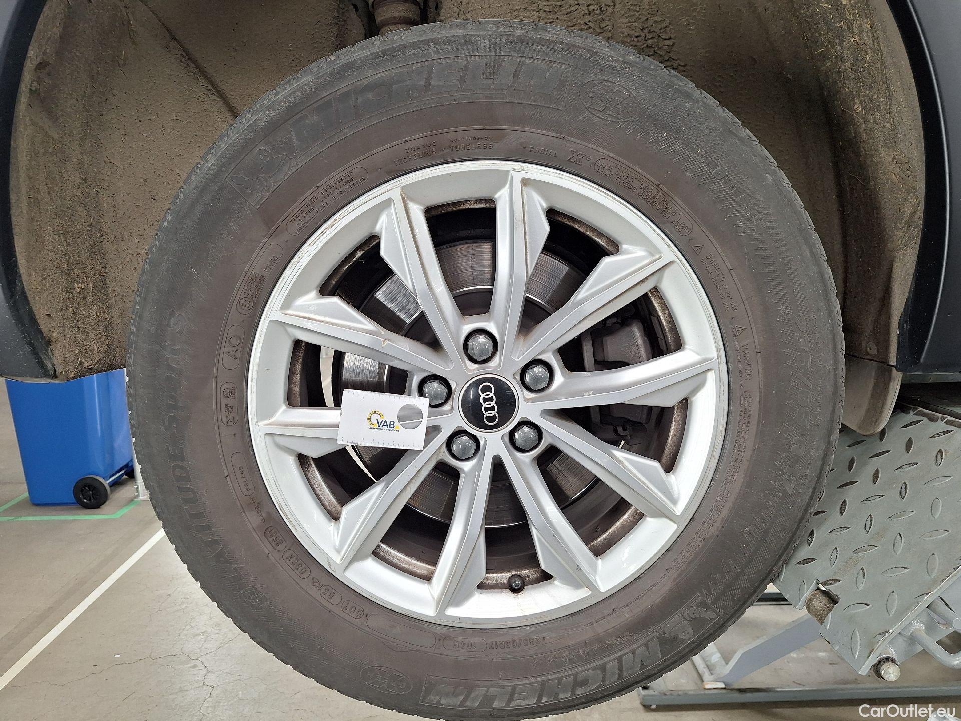  Audi  Q5 Audi,  FL'20, Audi  Business Edition 30 TDI S tronic 5d #59