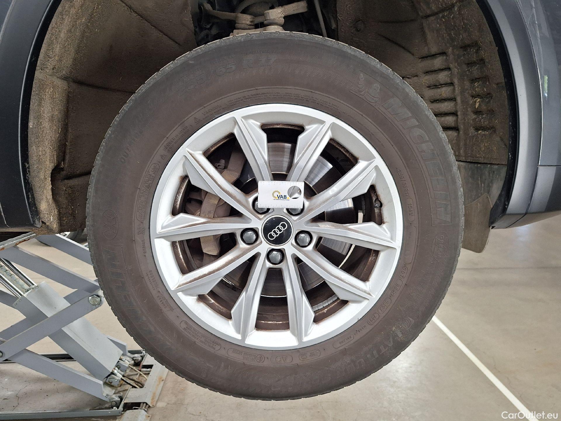  Audi  Q5 Audi,  FL'20, Audi  Business Edition 30 TDI S tronic 5d #63