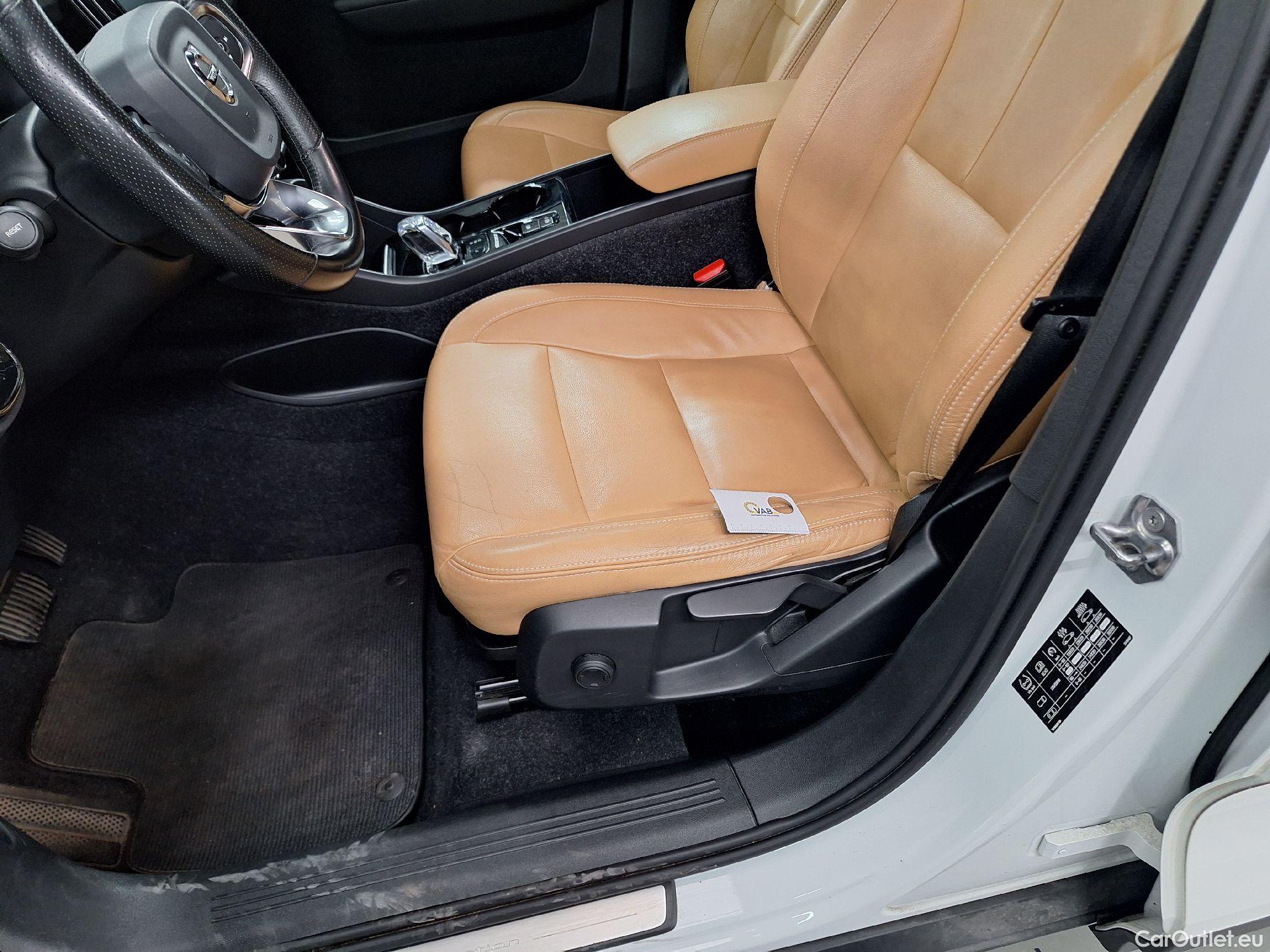  Volvo  XC 40 Volvo, XC40 '17, Volvo XC40 D3 Geartronic Inscription 5d #3