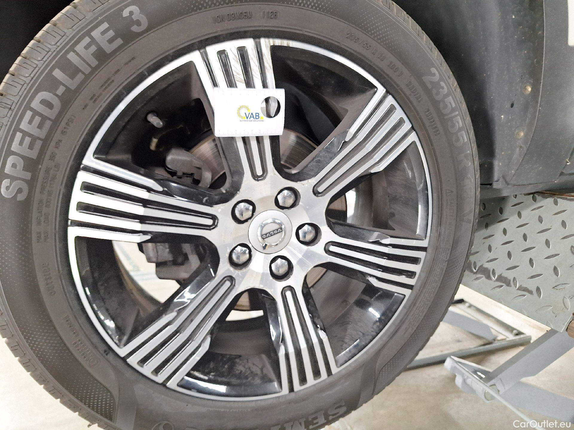  Volvo  XC 40 Volvo, XC40 '17, Volvo XC40 D3 Geartronic Inscription 5d #19
