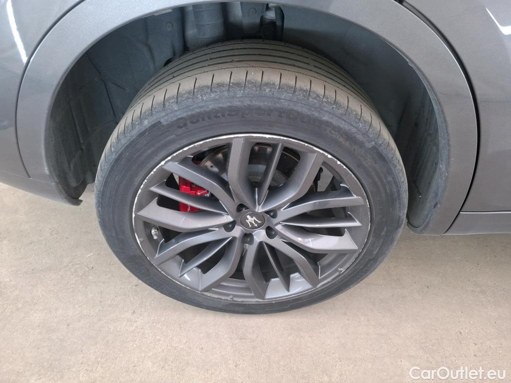  Maserati  Levante Maserati  5p SUV 3.0 V6 Diesel Auto GranLusso #46