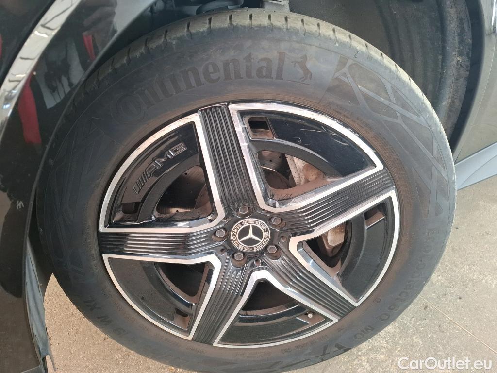  Mercedes  GLC MERCEDES-BENZ  / 2022 / 5P / SUV  300 e AMG Line 4MATIC #5