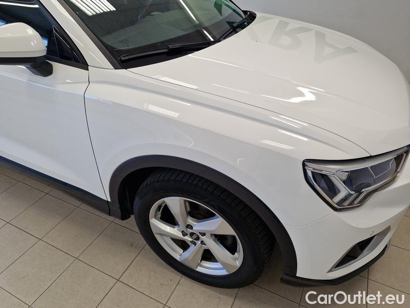  Audi  Q3  (F3B)(11.2018->)  35 TFSI 110 Advanced AT #3