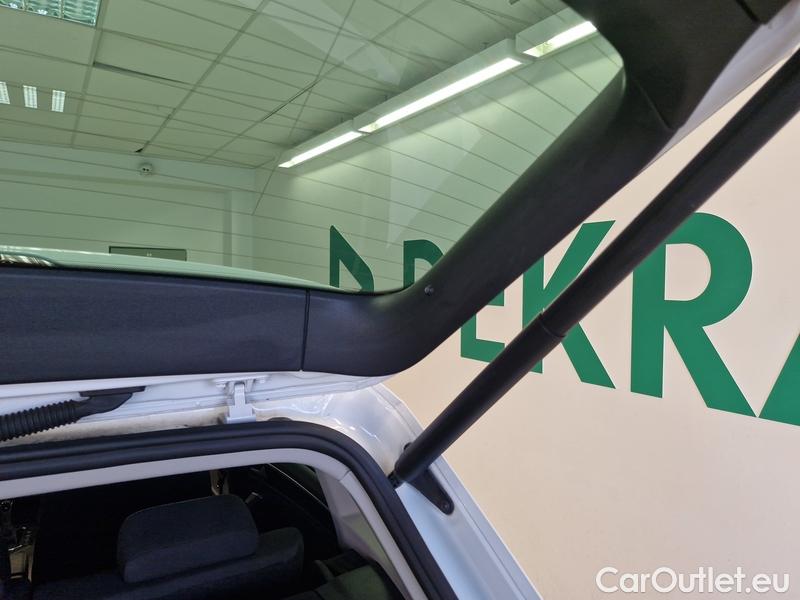  Volkswagen  Tiguan  (AX1)(2020) Tig.2.0TDI 110 Elegance 4M AT #4