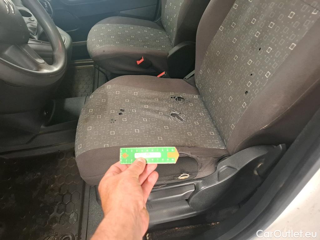  Citroen  Berlingo  Fourgon Club M 650 1.5 BlueHDi 100CV BVM5 E6dT #24