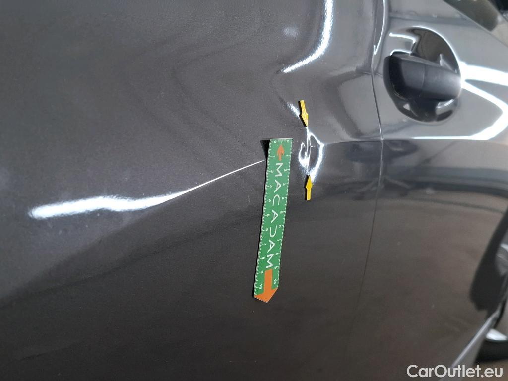  Peugeot  208  Premium 1.5 HDi 100CV BVM6 E6d #17