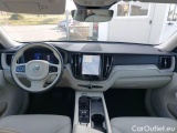 Volvo  XC60 VOLVO  / 2021 / 5P / SUV B4 D AWD AUTOMATICO CORE #3