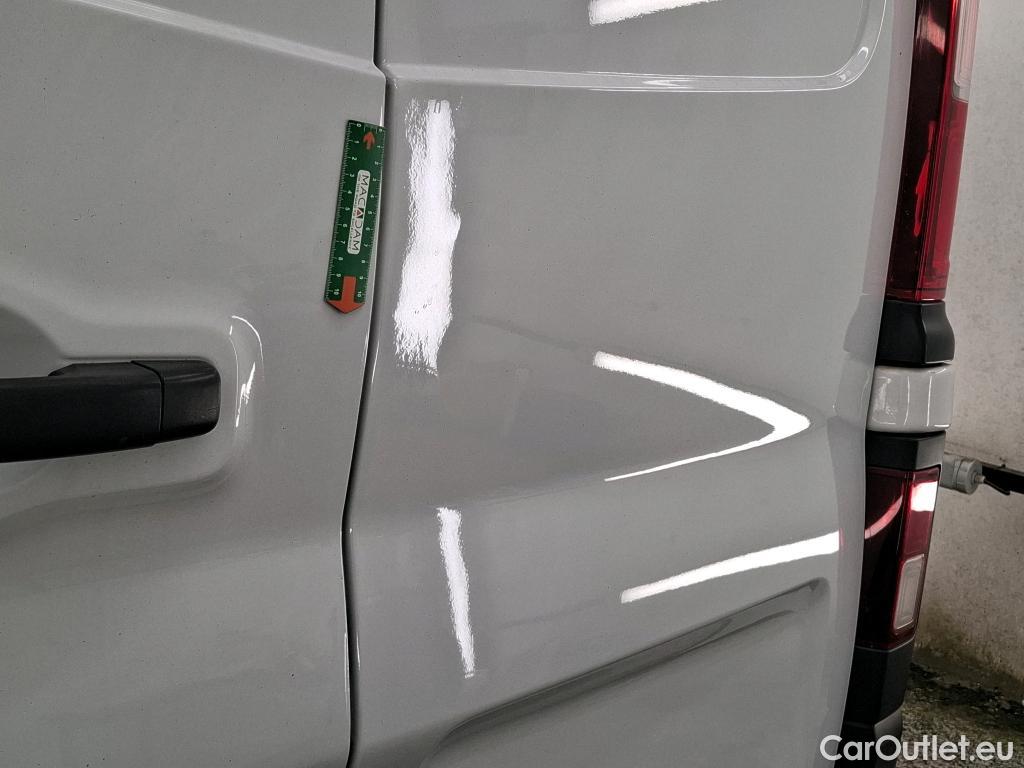  Renault  Trafic RENAULT  / 2019 / 4P / Fourgon tole FG GCF L1H1 1000 1.6 dCi 120 #20