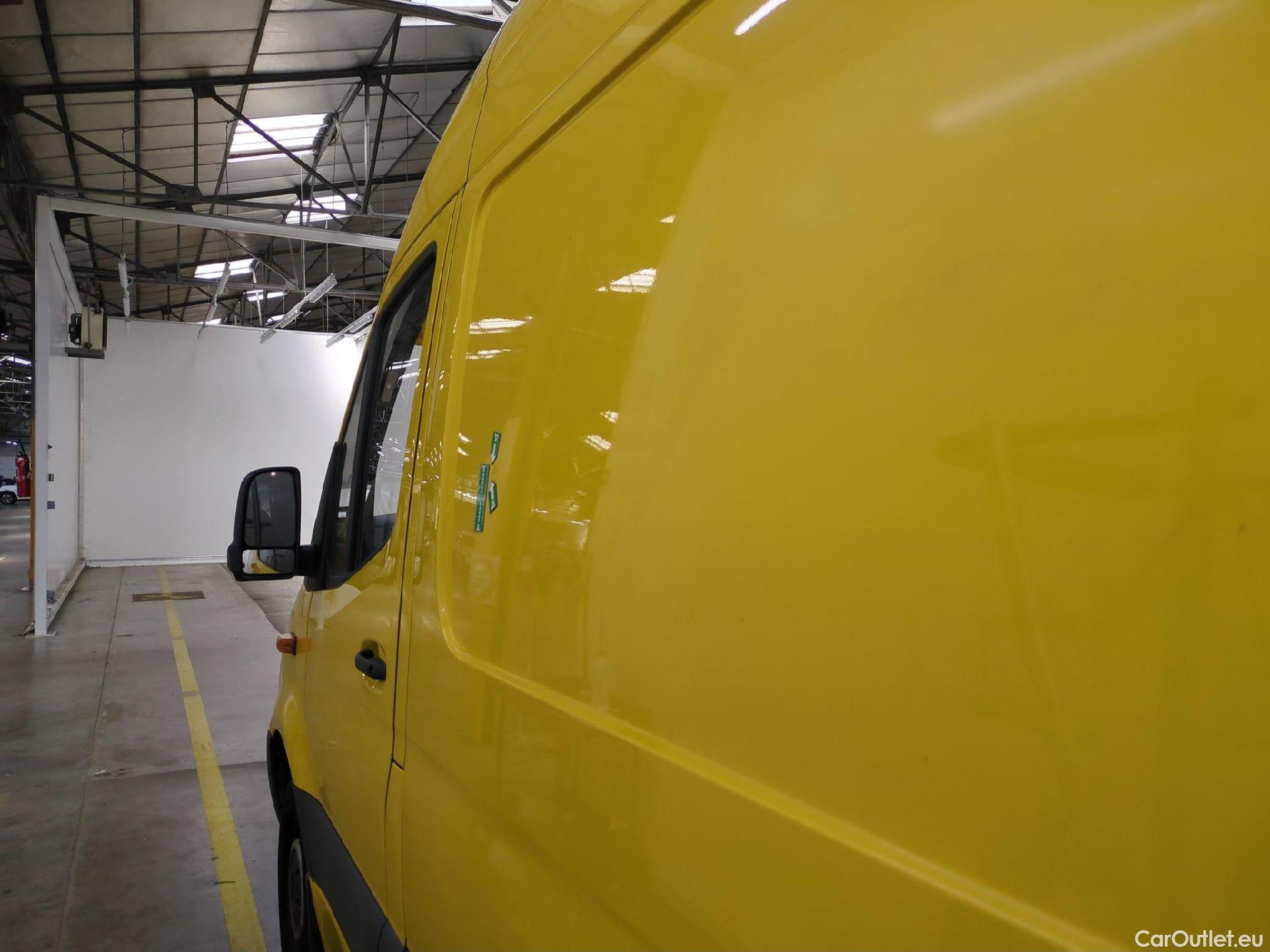 Mercedes  Sprinter MERCEDES-BENZ  VU 4p Fourgon 314 CDI Emp 3665 3.5T #26