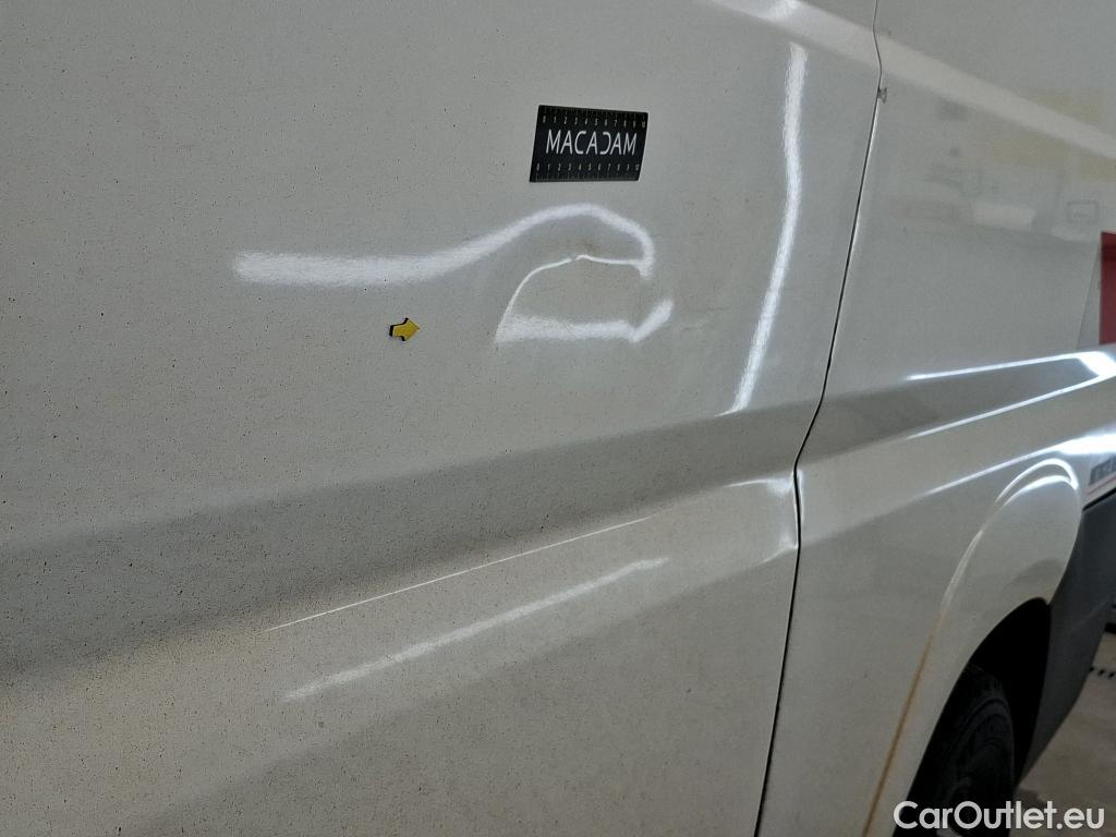  Peugeot  Boxer PEUGEOT  VU 4p Fourgon BLUEHDI 130 S&S PREMIUM 335 L2H2 #4
