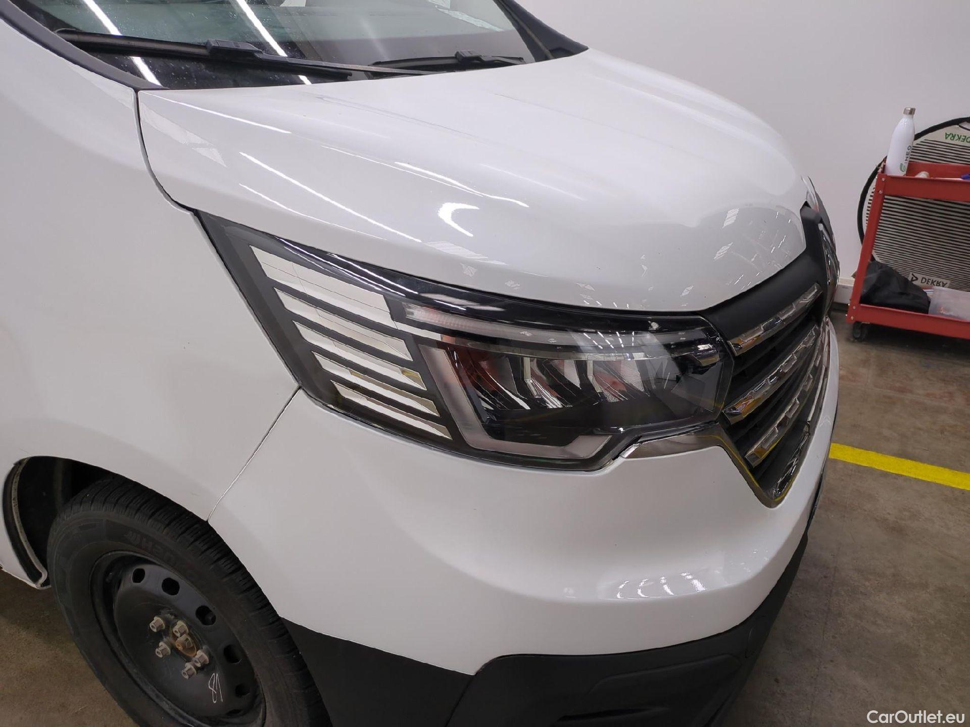  Renault  Trafic RENAULT  / 2021 / 4P / Fourgon tôlé FG GCF L2H1 3T Blue dCi 130 #89