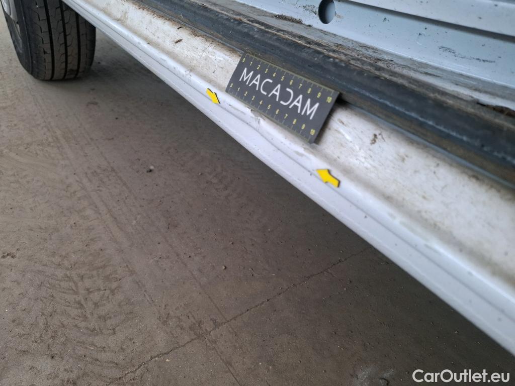  Citroen  Jumper  Fourgon 30 L1H1 Club BlueHDi 140 2.2 BlueHDi 140CV BVM6 E6d #17