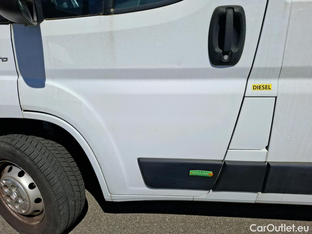  Fiat  Ducato FIAT  2014 4P Fourgon tôlé 3.0 C H1 2.3 Multijet 120 Pack Pro Nav #55