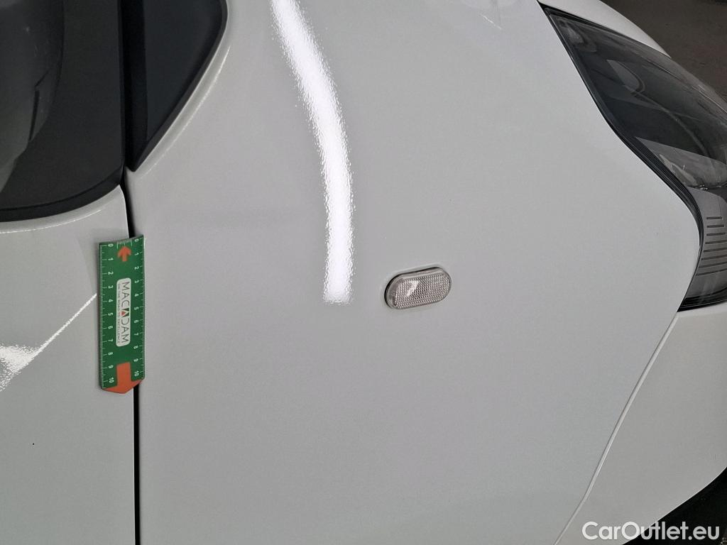  Renault  Trafic RENAULT  / 2019 / 4P / Fourgon tole FG GCF L1H1 1000 1.6 dCi 120 #38