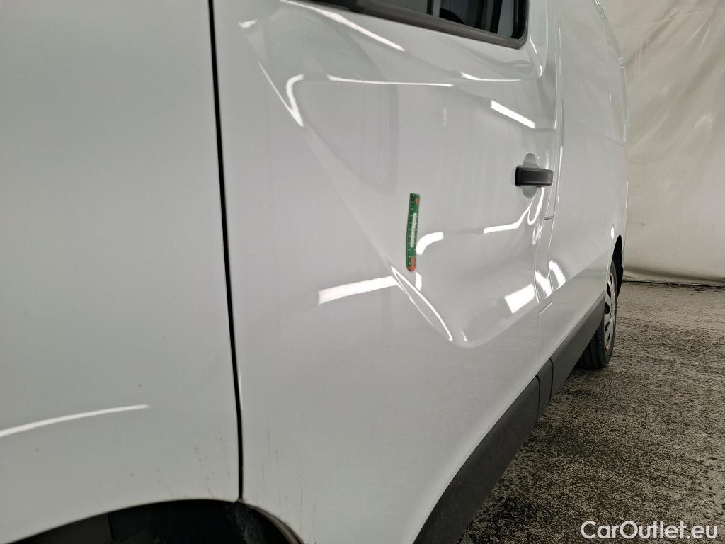  Renault  Trafic RENAULT  / 2019 / 4P / Fourgon tole FG GCF L1H1 1000 1.6 dCi 120 #29