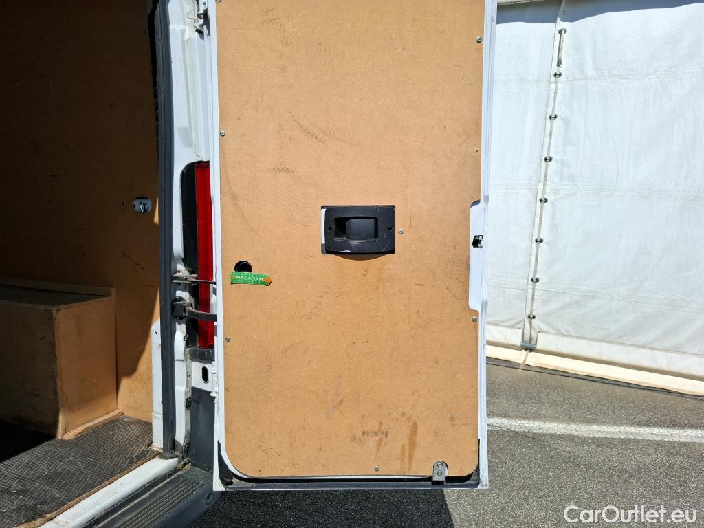  Fiat  Ducato FIAT  2014 4P Fourgon tôlé 3.0 C H1 2.3 Multijet 120 Pack Pro Nav #40