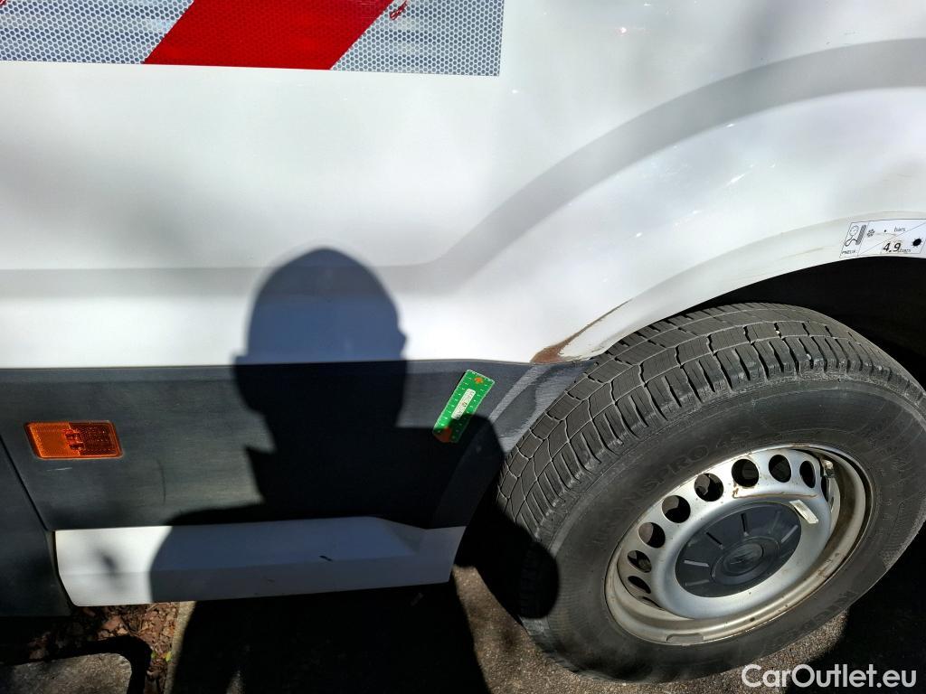  Volkswagen  Crafter  Fourgon Fourgon 35 mittlerer Radstand mit Hochdach FWD 2.0 140CV BVM6 #66