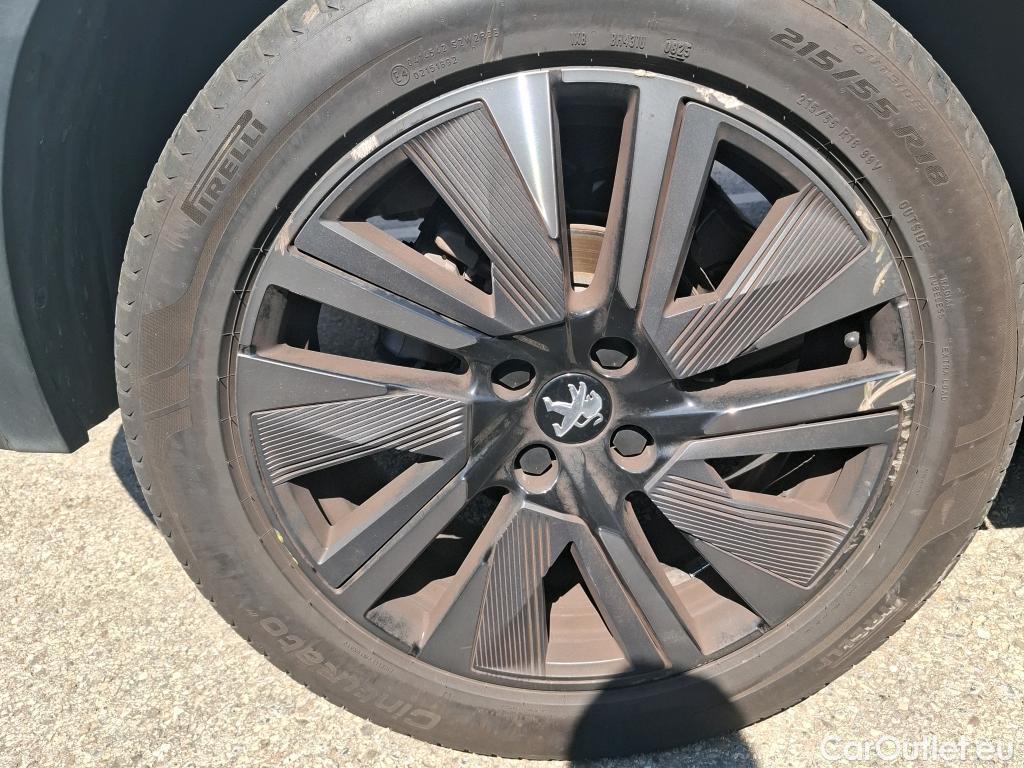  Peugeot  2008 PEUGEOT  / 2019 / 5P / Crossover BLUEHDI 130 S&S EAT8 GT PACK #2