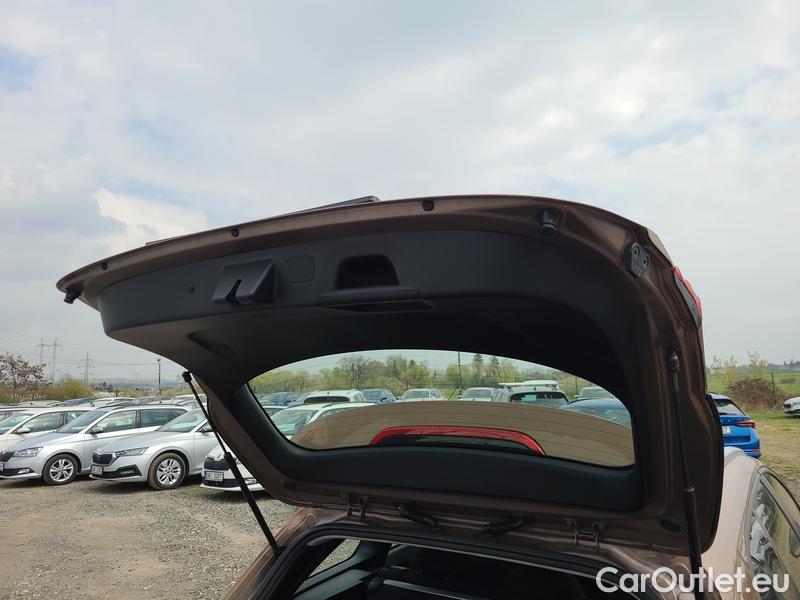  KIA  Cee'd Ceed Sportswagon (2018->) Ceed SW 1.5 T-GDI 118 Spin 5d #3