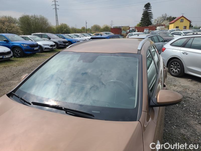  KIA  Cee'd Ceed Sportswagon (2018->) Ceed SW 1.5 T-GDI 118 Spin 5d #1