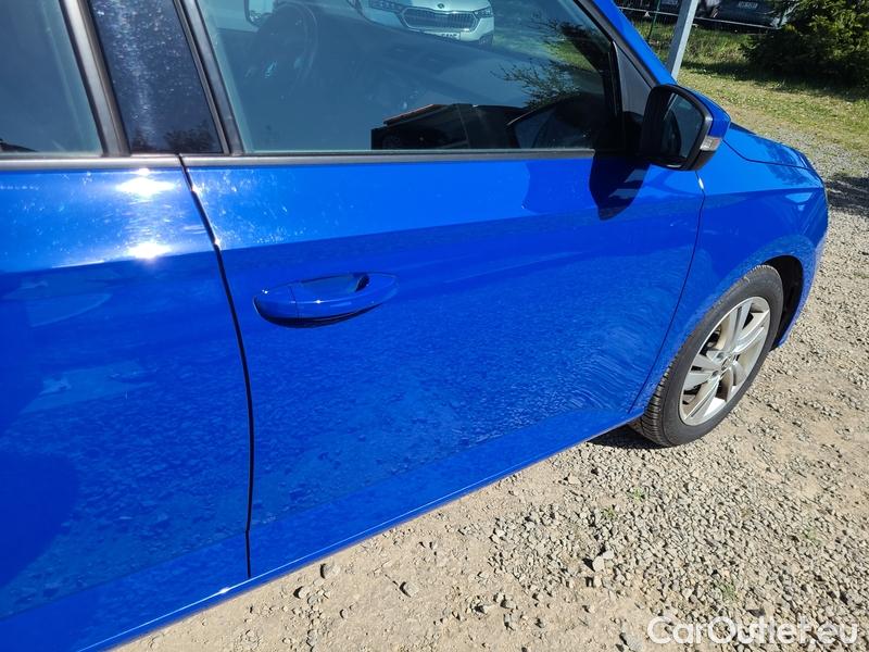  Skoda  Fabia  Combi (2015) Com.1.0TSI 70 Ambition 5d #24