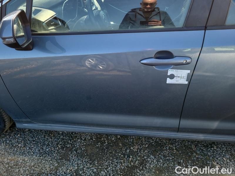  Toyota  Corolla  (E21) (2019)  1.5DF Comfort 4d #9