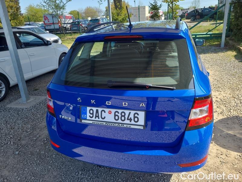  Skoda  Fabia  Combi (2015) Com.1.0TSI 70 Ambition 5d #28