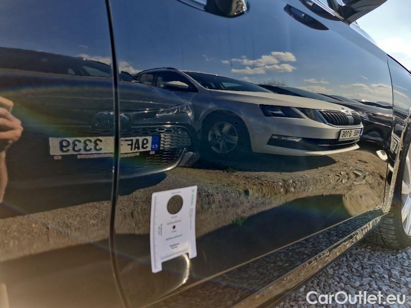  Skoda  Octavia  Combi (NX3)(2020) Oct.C.2.0TDI 110 4x4 Style AT #21