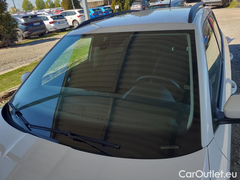  Skoda  Fabia  Combi (2015) Com.1.0TSI 70 Ambition 5d #8
