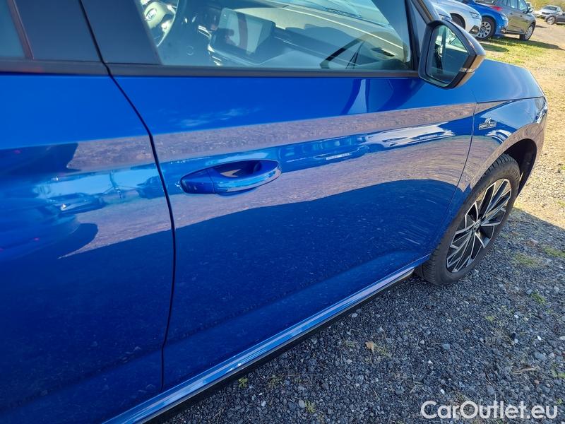  Skoda  KAMIQ -SUV (NW4) (2019)  1.5TSI 110 MonteCarlo AT #14