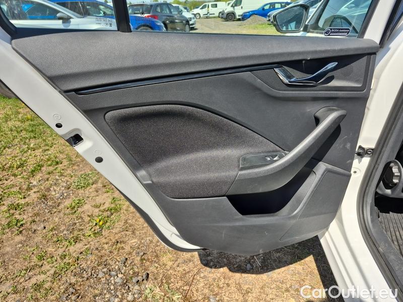  Skoda  KAMIQ -SUV (NW4) (2019)  1.0T 81  Fresh 5d #9