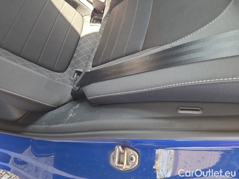  Skoda  Fabia  Combi (2015) Com.1.0TSI 70 Ambition 5d #16