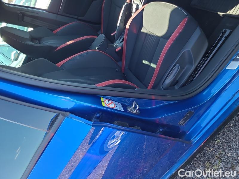  Skoda  KAMIQ -SUV (NW4) (2019)  1.5TSI 110 MonteCarlo AT #15