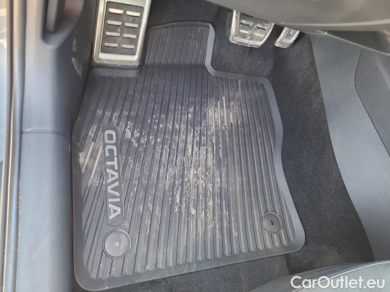 Skoda  Octavia  Combi (NX3)(2020) Oc.Com.2.0TSI 140 Scout 4x4 AT #5