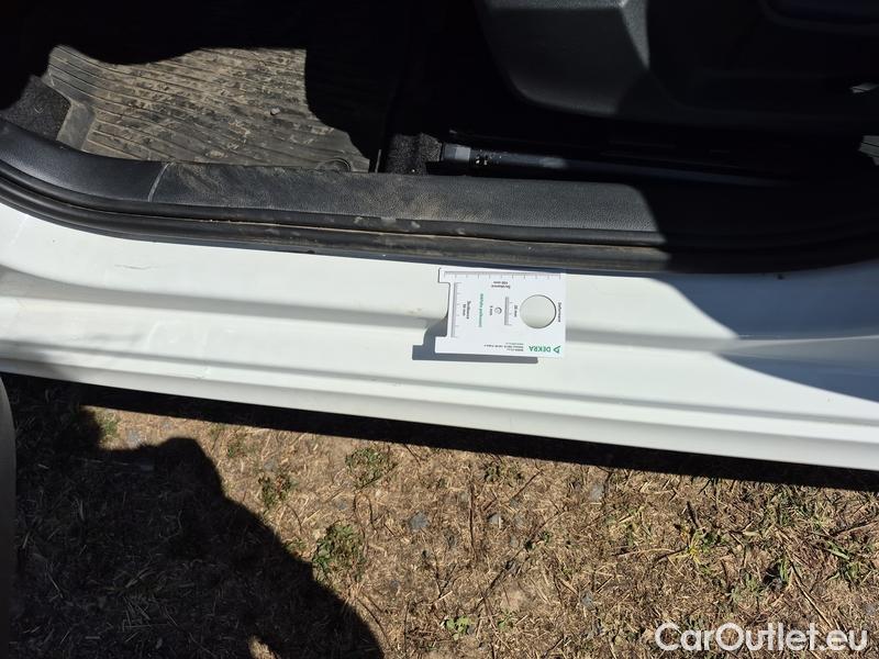  Skoda  KAMIQ -SUV (NW4) (2019)  1.0T 81  Fresh 5d #5