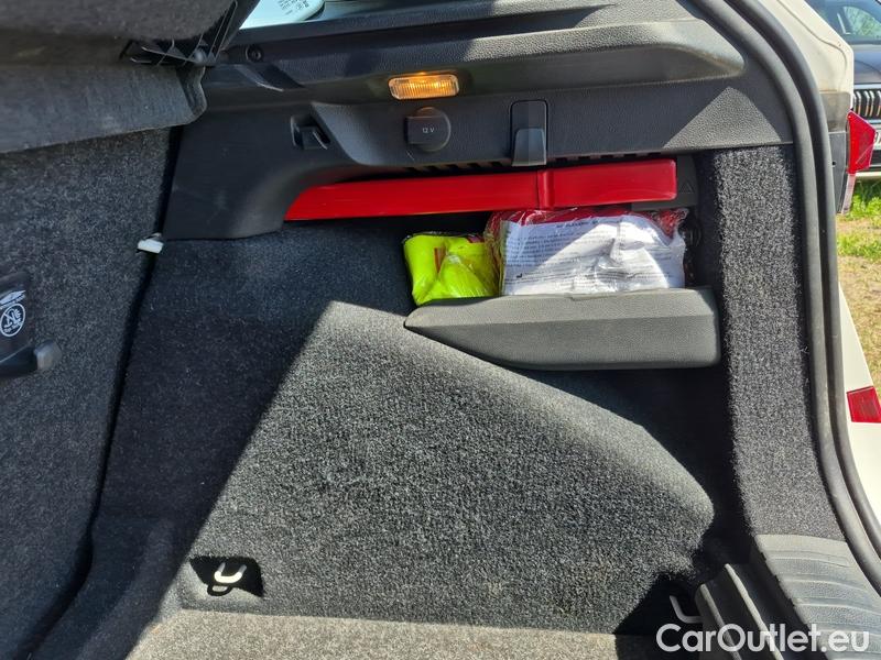  Skoda  KAMIQ -SUV (NW4) (2019)  1.0T 81  Fresh 5d #18