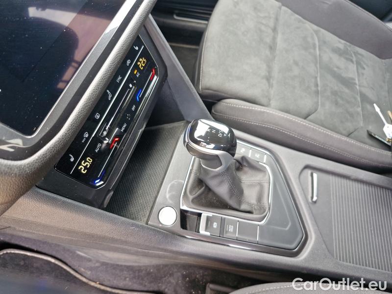  Volkswagen  Tiguan  (AX1)(2020) Tig.All.2.0TDI 110 Elegance AT #9