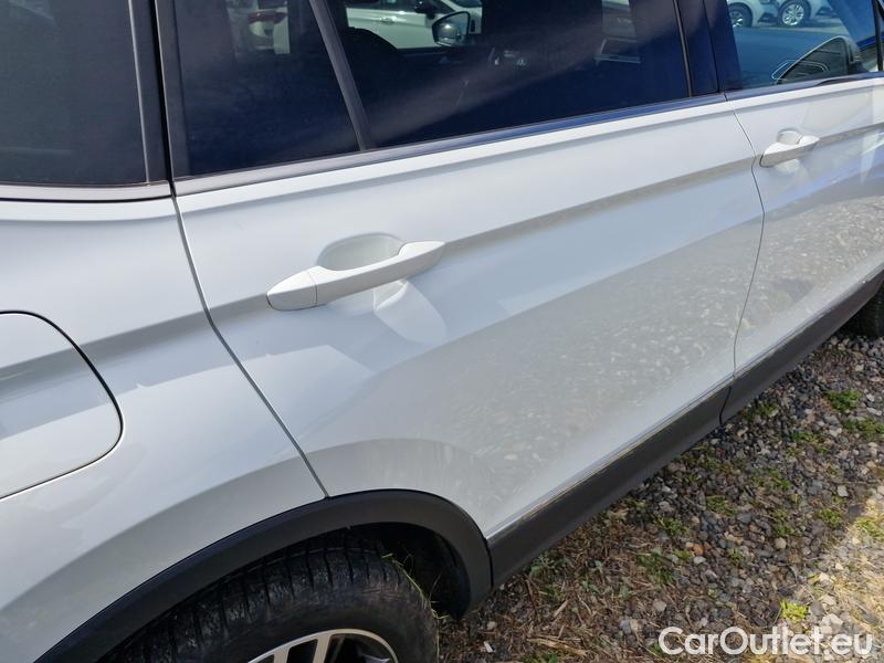  Volkswagen  Tiguan  (AX1)(2020) Tig.All.2.0TDI 110 Elegance AT #24