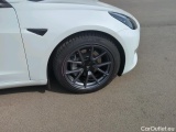 Tesla  Model 3 TESLA  Langstreckenbatt. Allradantrieb Dual Motor 4d 366kW #40