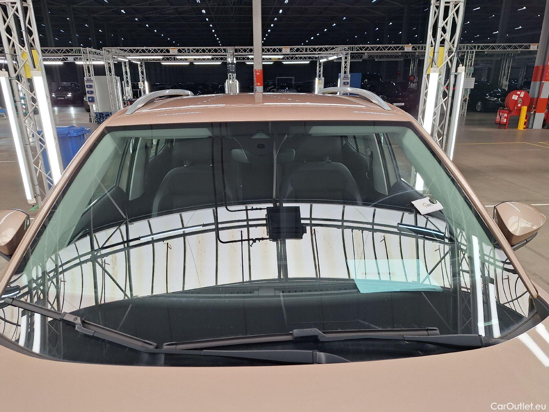  Volkswagen  T-CROSS VW,  '18, Volkswagen  1.0 TSI 81kW Style 5d #23