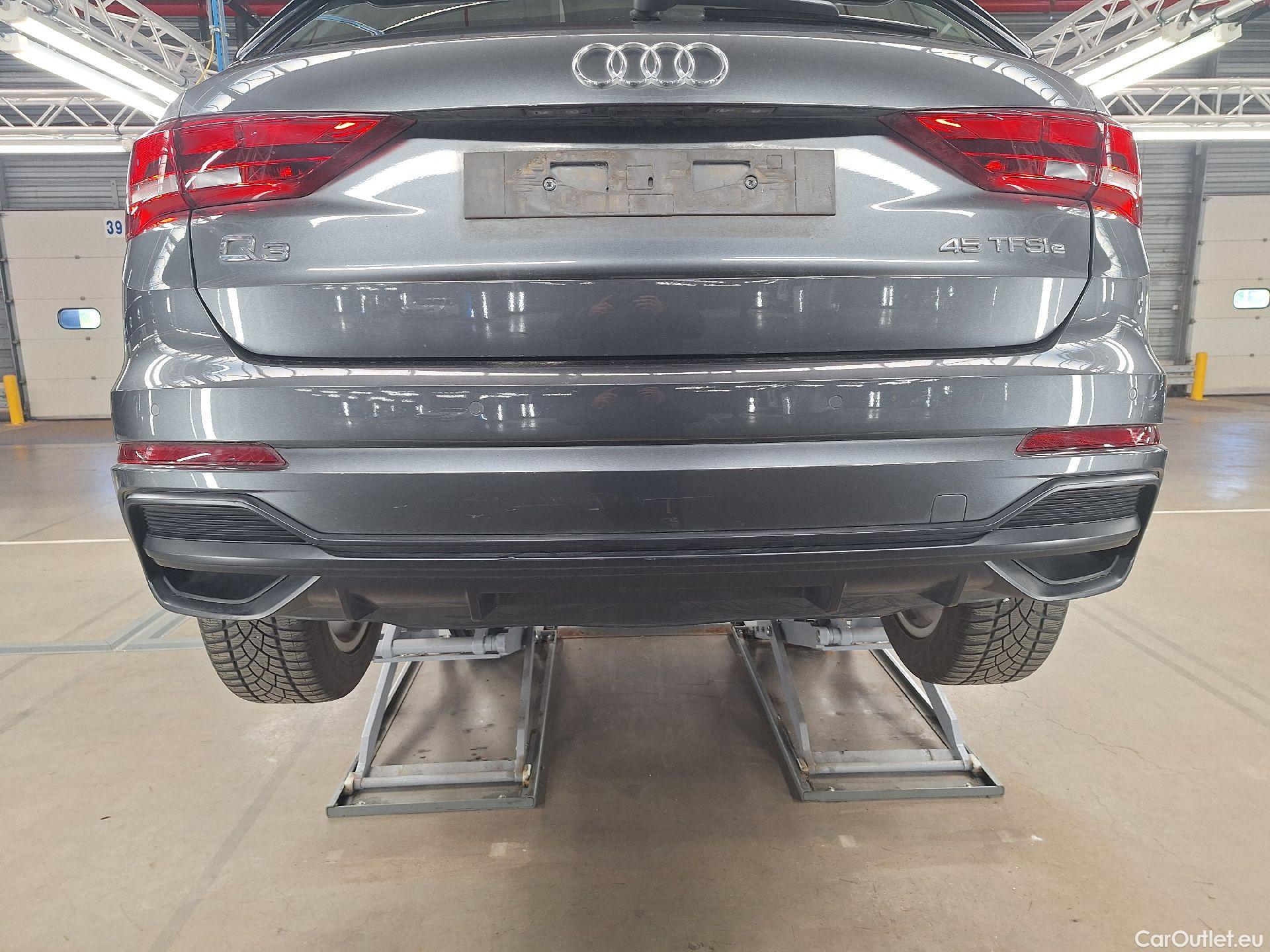  Audi  Q3 Audi,  '18, Audi  45 TFSI e S tronic S Line 5d #12
