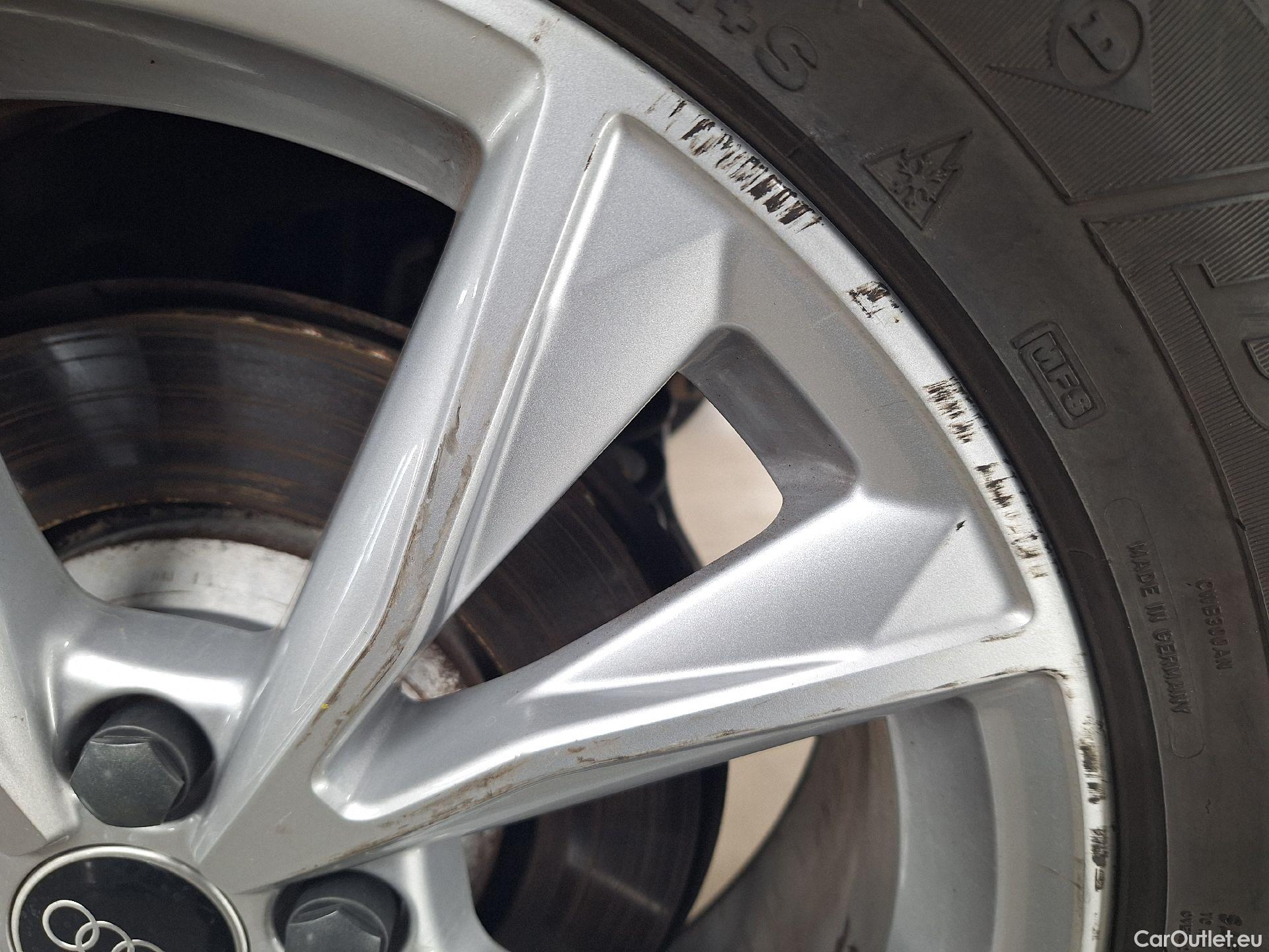  Audi  Q3 Audi,  '18, Audi  45 TFSI e S tronic S Line 5d #24
