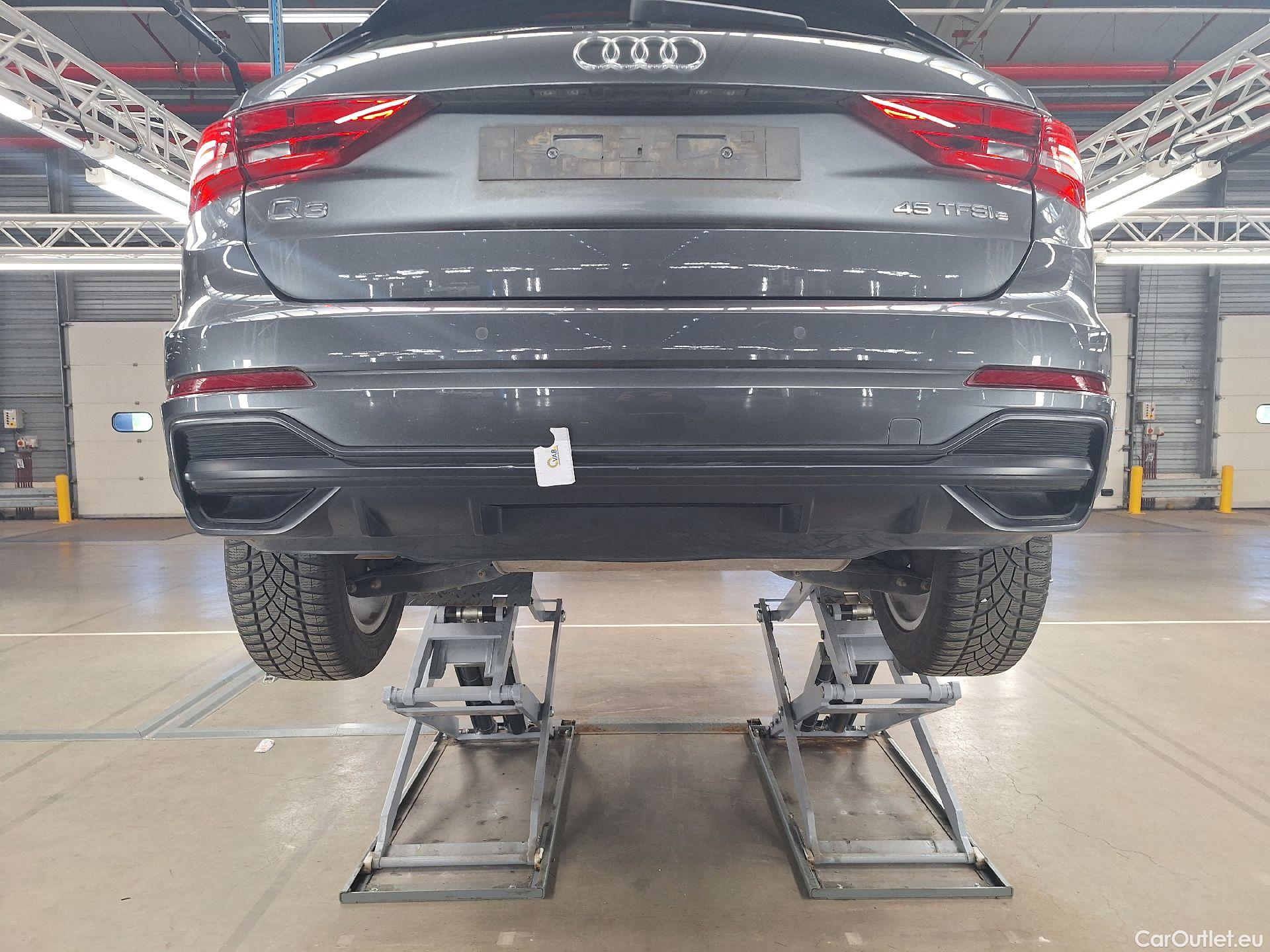  Audi  Q3 Audi,  '18, Audi  45 TFSI e S tronic S Line 5d #25