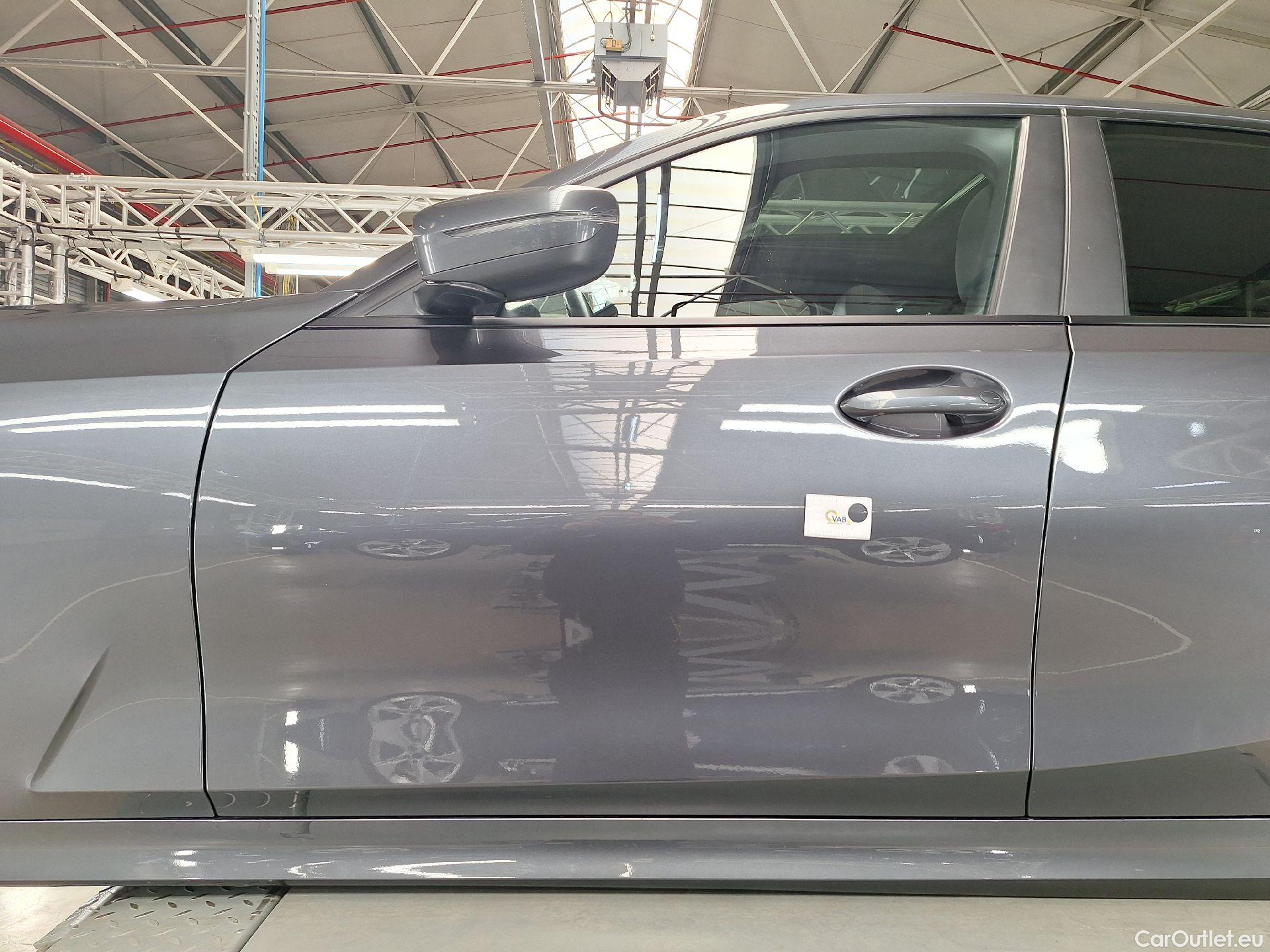  Bmw  Serie 3 BMW, 3-serie '18, BMW 3 Reeks Berline 318dA (110 kW) 4d #21
