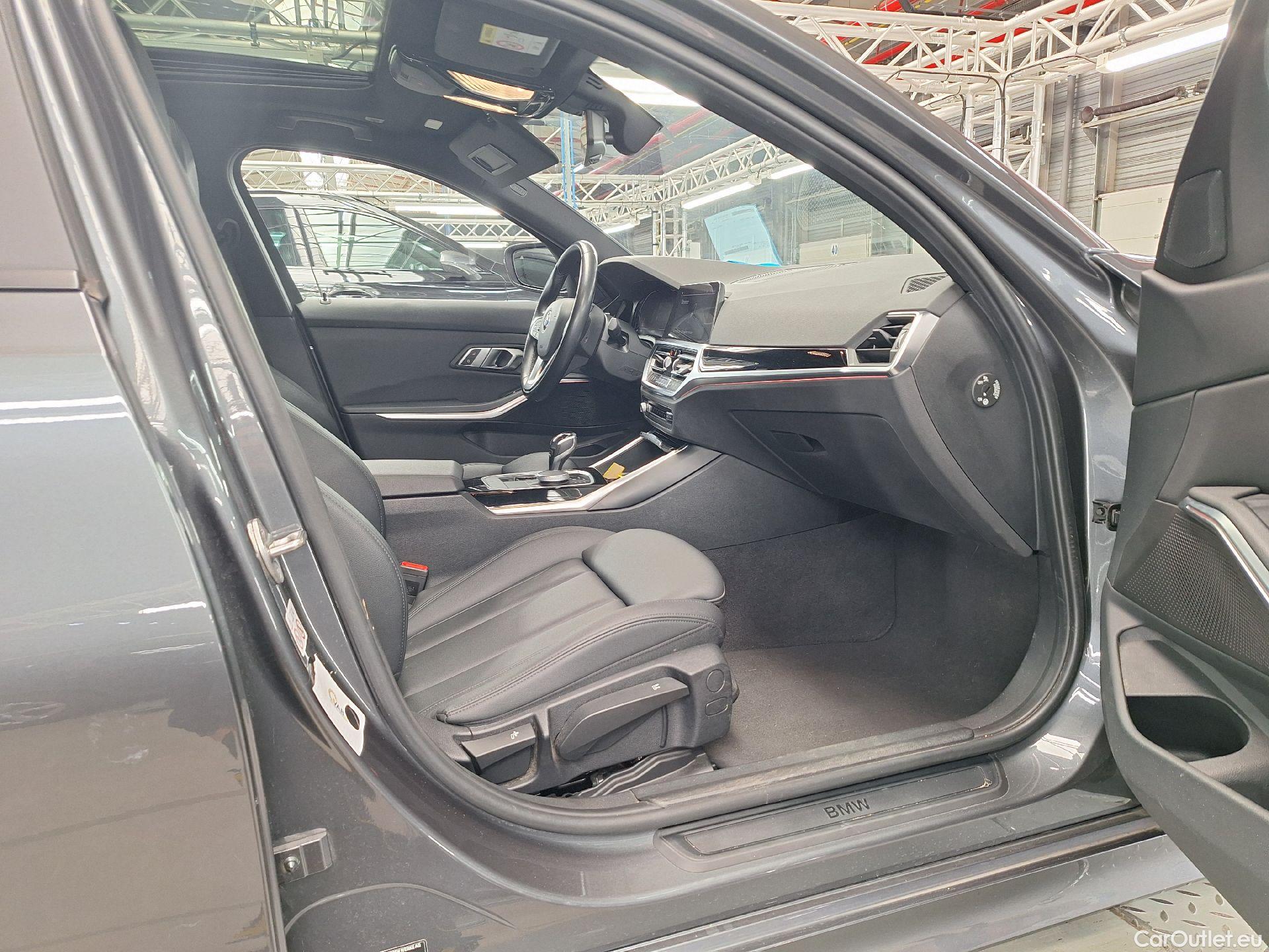  Bmw  Serie 3 BMW, 3-serie '18, BMW 3 Reeks Berline 318dA (110 kW) 4d #37