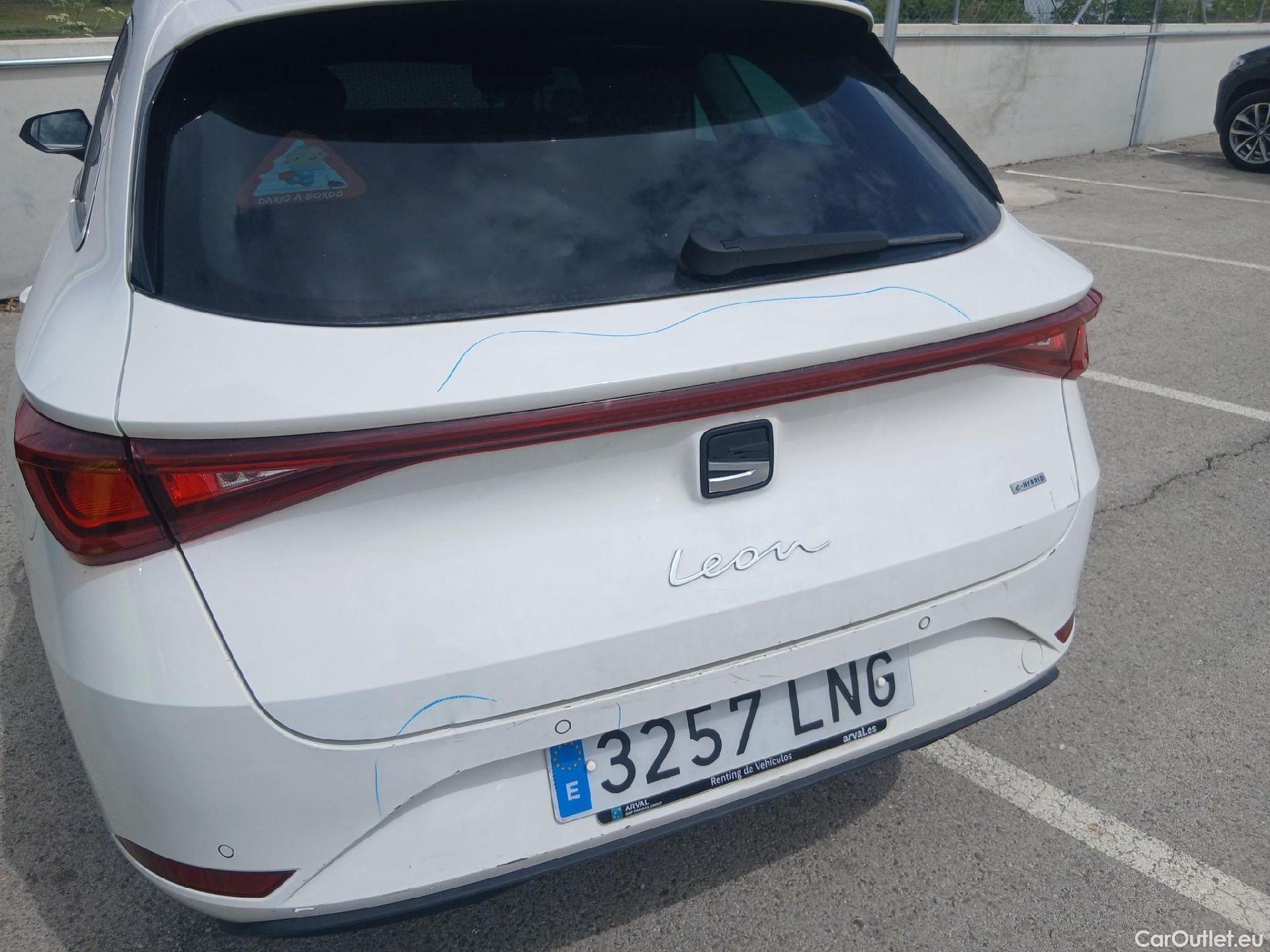  Seat  Leon SEAT Nuevo León / 2020 / 5P / familiar SP 1.4 e-Hybrid DSG S&S Xcellence Go L #18