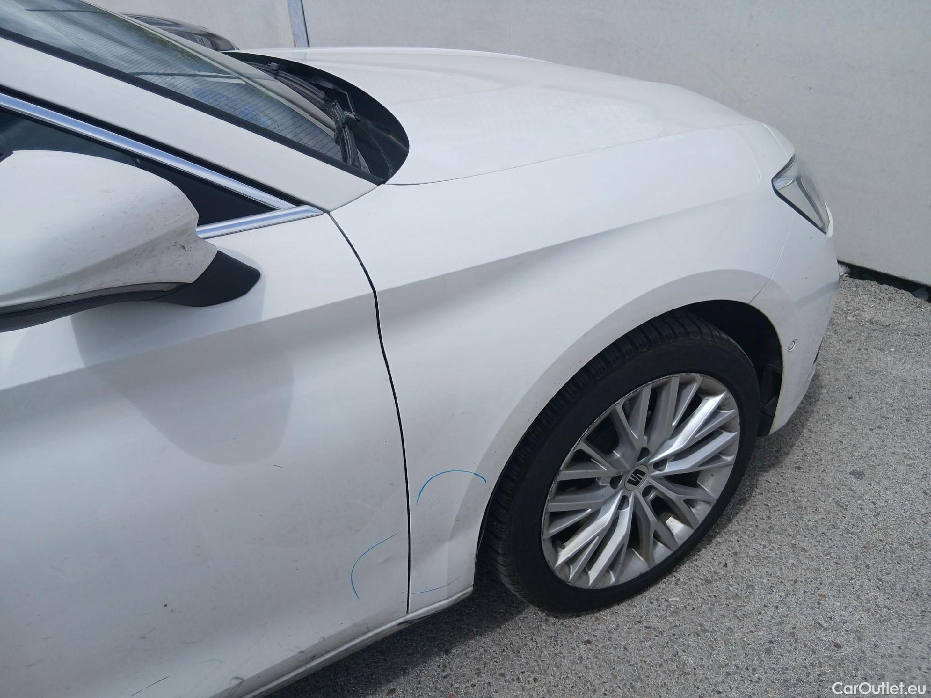  Seat  Leon SEAT Nuevo León / 2020 / 5P / familiar SP 1.4 e-Hybrid DSG S&S Xcellence Go L #28