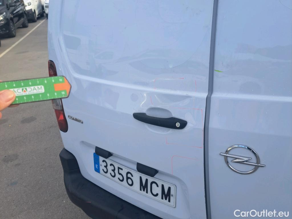  Opel  Combo OPEL  / 2018 / 3P / furgón derivado de turismo 1.5 TD 75kW (100CV) Express L H1 650kg #13