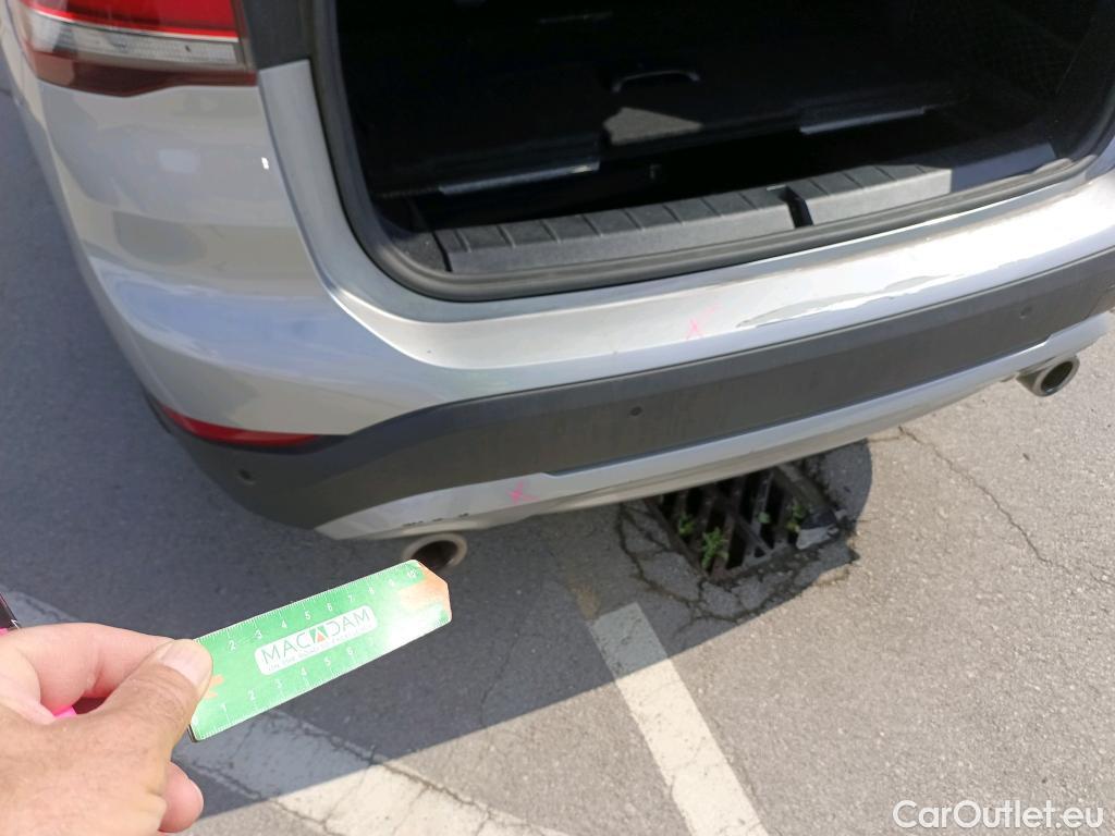  Bmw  X1 BMW  / 2019 / 5P / todoterreno sDrive18d Business #9